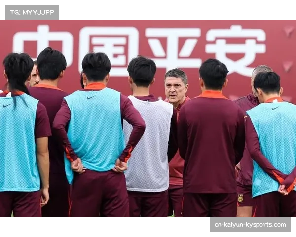 科威特冠军教练背后玄机揭秘 国足新帅一招定胜负 亚洲杯出线有望 科威特冠军教练背后玄机揭秘 国足新帅一招定胜负 亚洲杯出线有望
