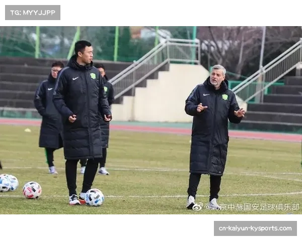 巴伊亚后卫莱奥·佩雷拉伤缺 后防线轮换吃紧