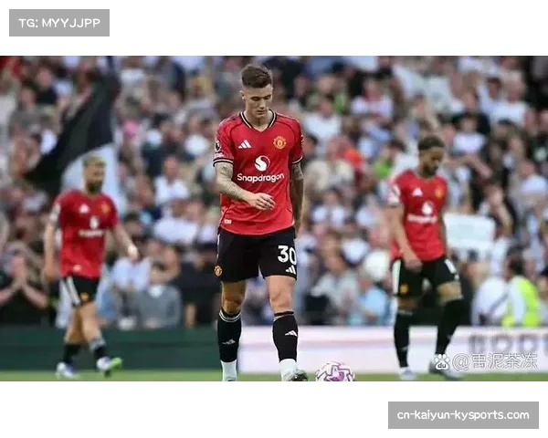 曼联的十字路口:数据指向阵容仍需优化,特别是前锋线效率 曼联的十字路口:数据指向阵容仍需优化,特别是前锋线效率